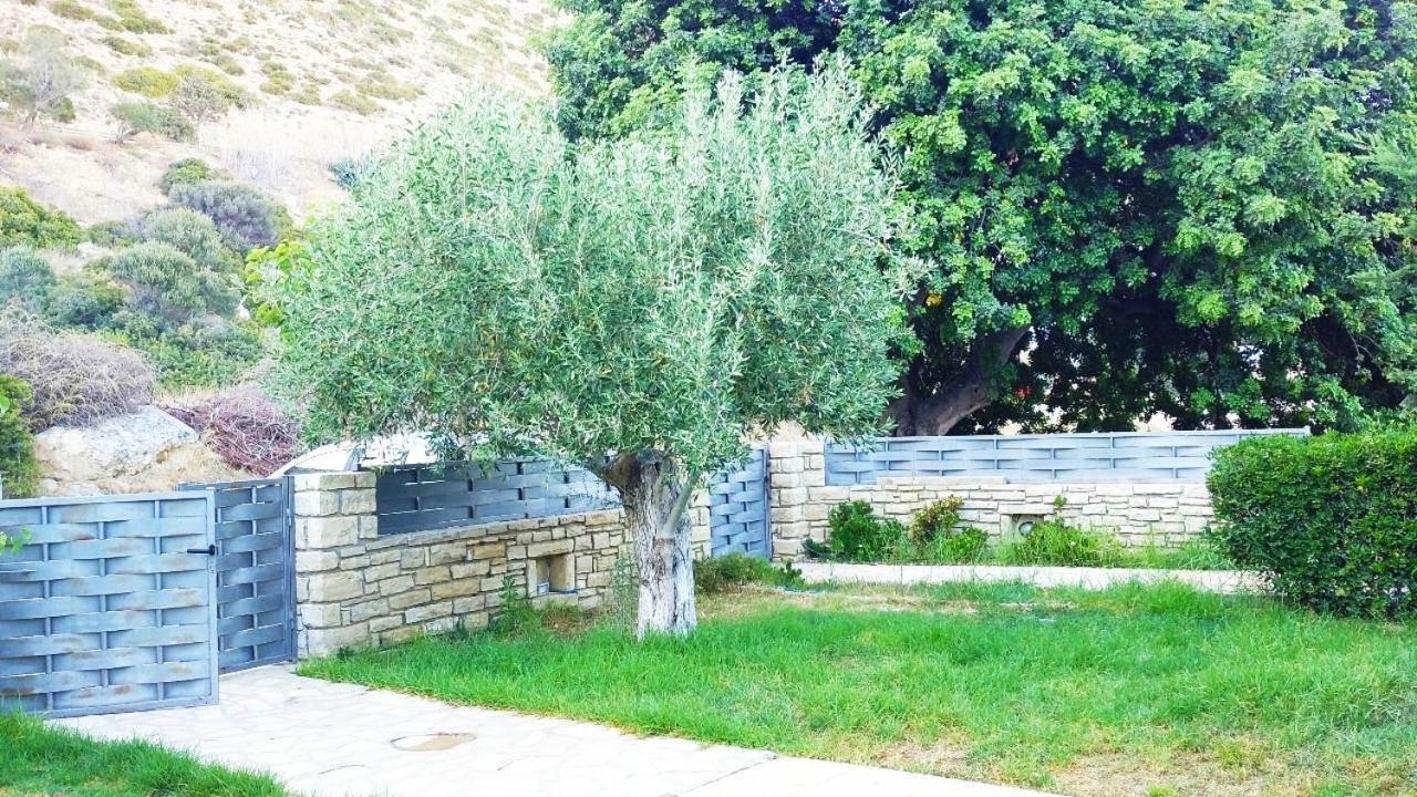 "Villa Kanavos" Apts Matala Eksteriør billede