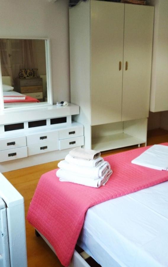 "Villa Kanavos" Apts Matala Eksteriør billede