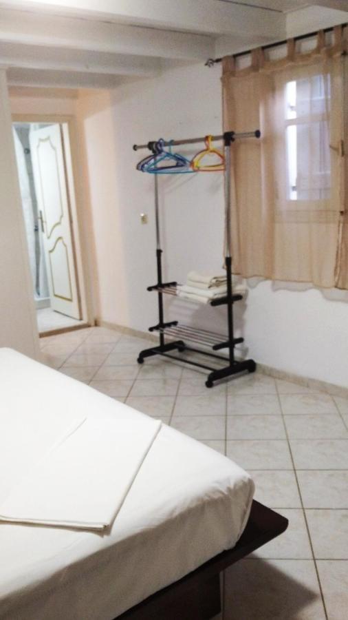 "Villa Kanavos" Apts Matala Eksteriør billede