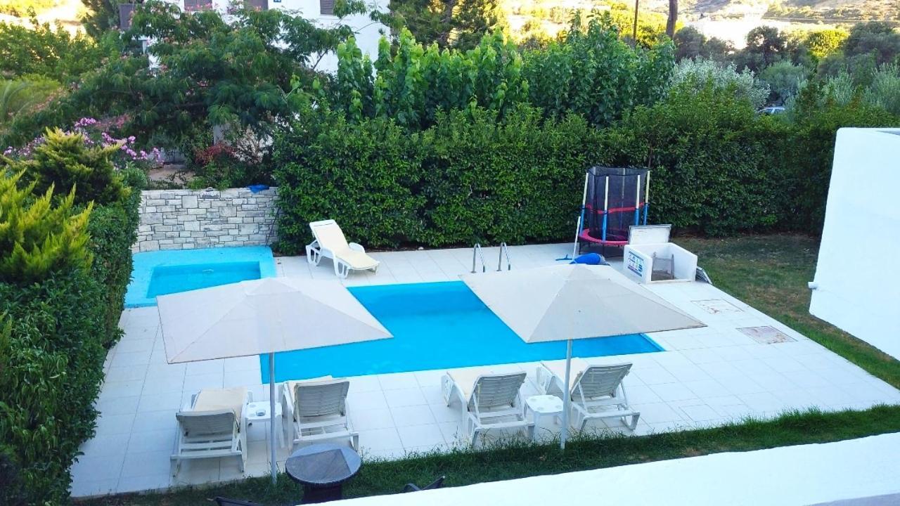 "Villa Kanavos" Apts Matala Eksteriør billede